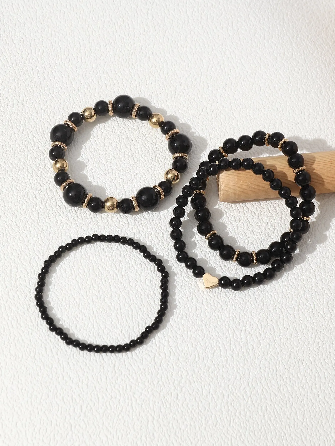 4pcs Heart Decor Black Beaded Bracelet Women Bracelet Stackable Bracelet Crafted