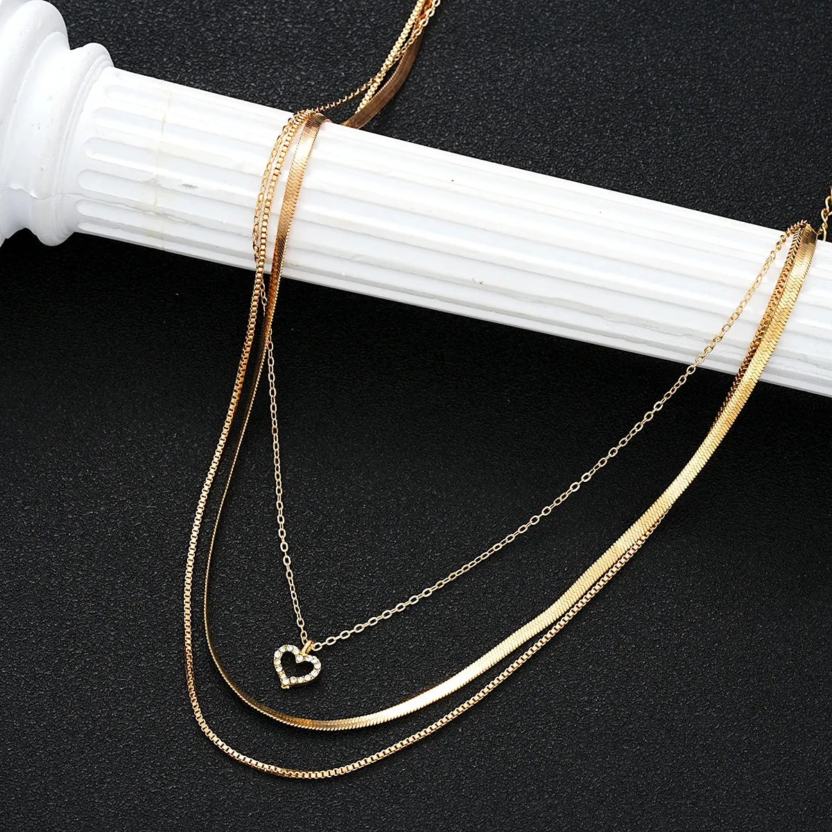 9 Pcs Simple Choker Necklaces for Women Fashion Love Heart Star Pendant Jewelry Gift