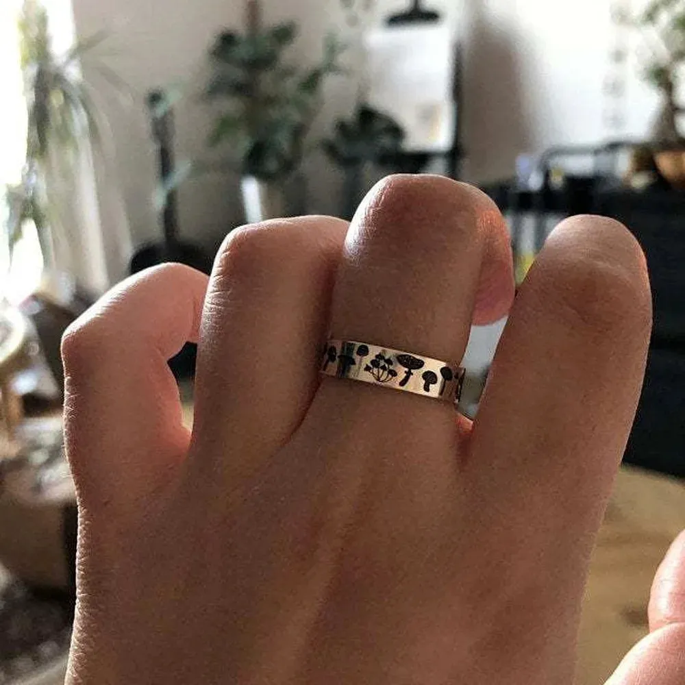 Bohemian Delicate Handmade Carved Flower Rings Vintage Mushroom Ring For Women Girls Wedding Band Best Christmas Birthday Gift