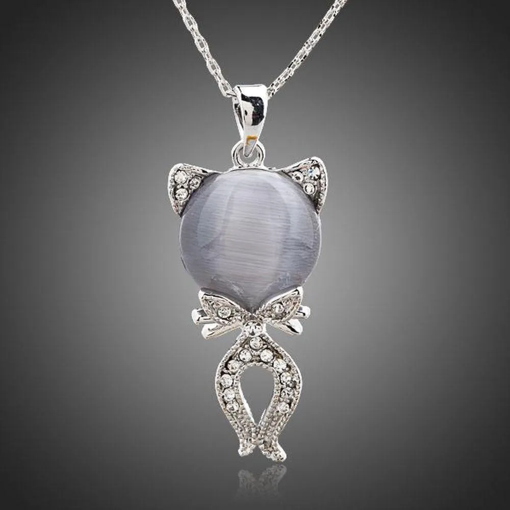 Gray Cat Crystal Necklace KPN0103