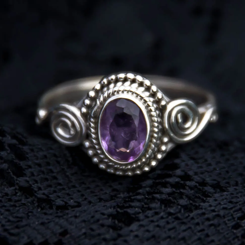Jai Ring - Silver - Amethyst