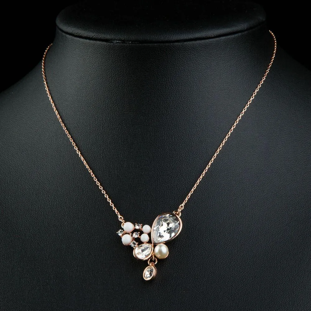 Simulated Pearl Resin Pendant Necklace KPN0222