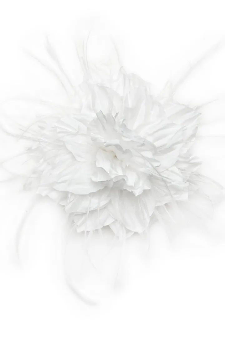 Xenia flower brooch with feathers